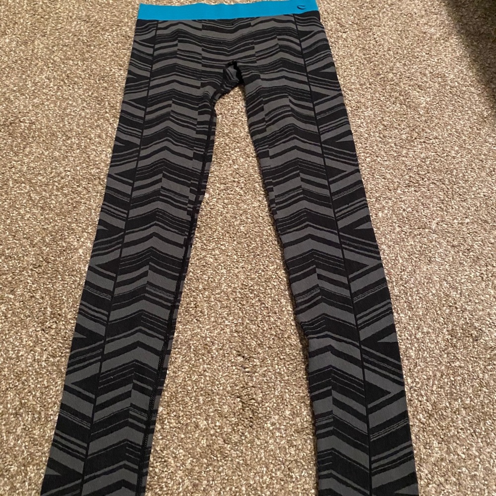 Athletic  leggings.